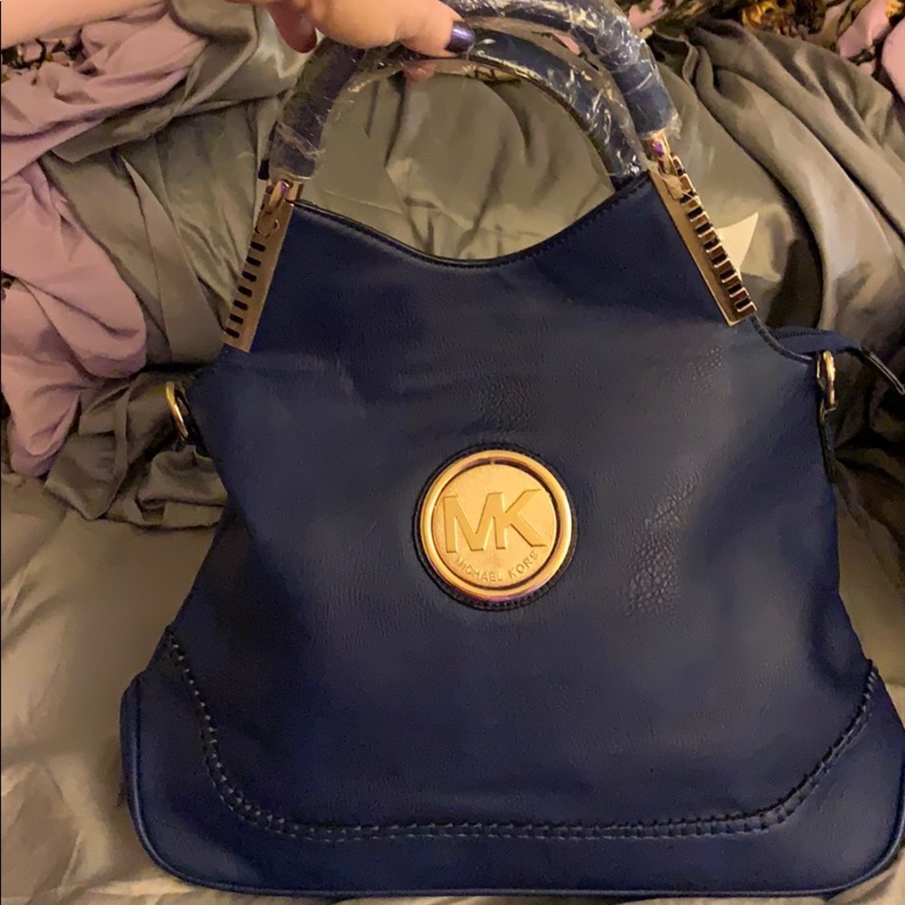 Michael kors purse